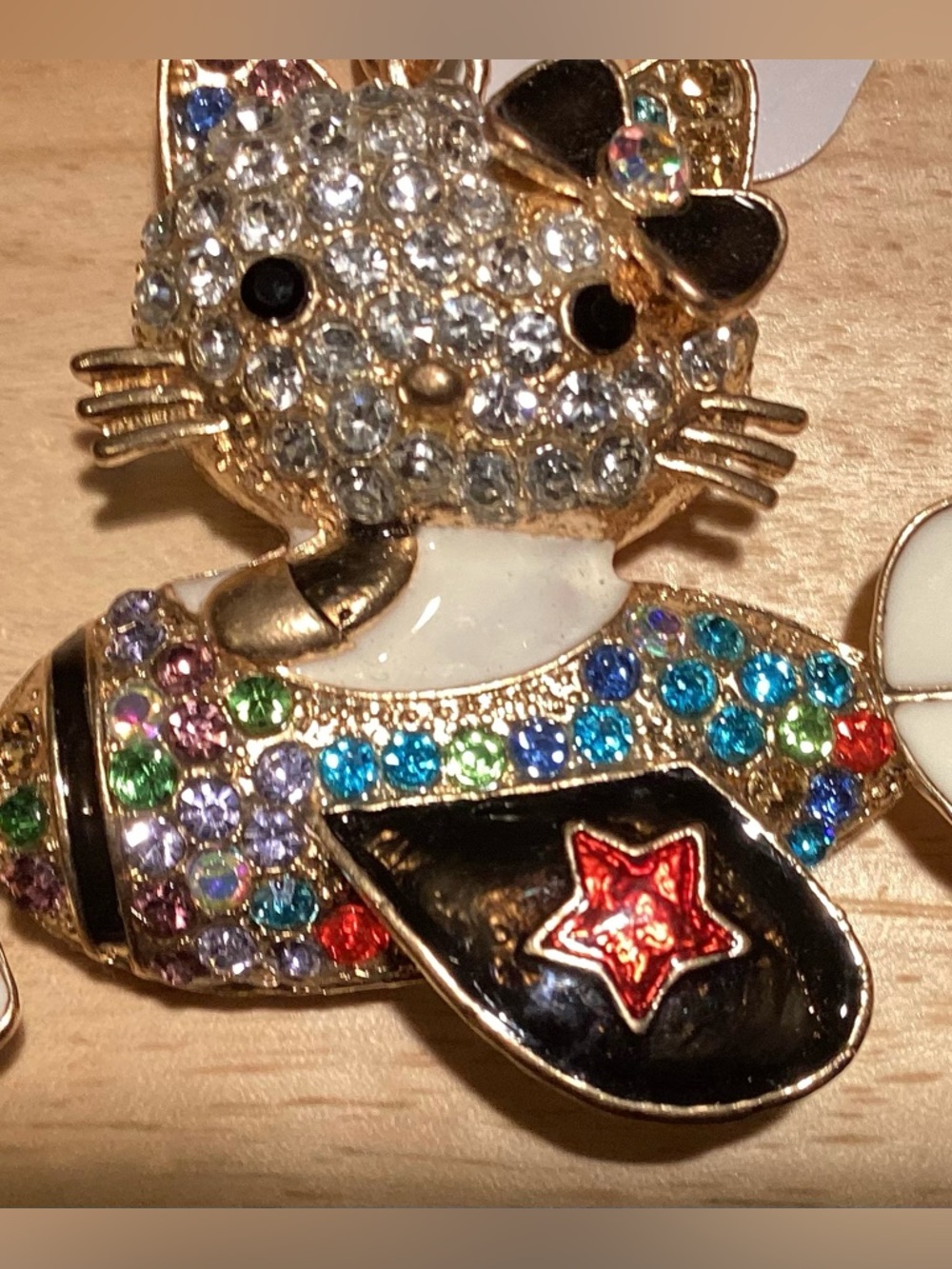 Rhinestone-Embellished Kitty on helicopter Charm w. Multicolor Rhinestones